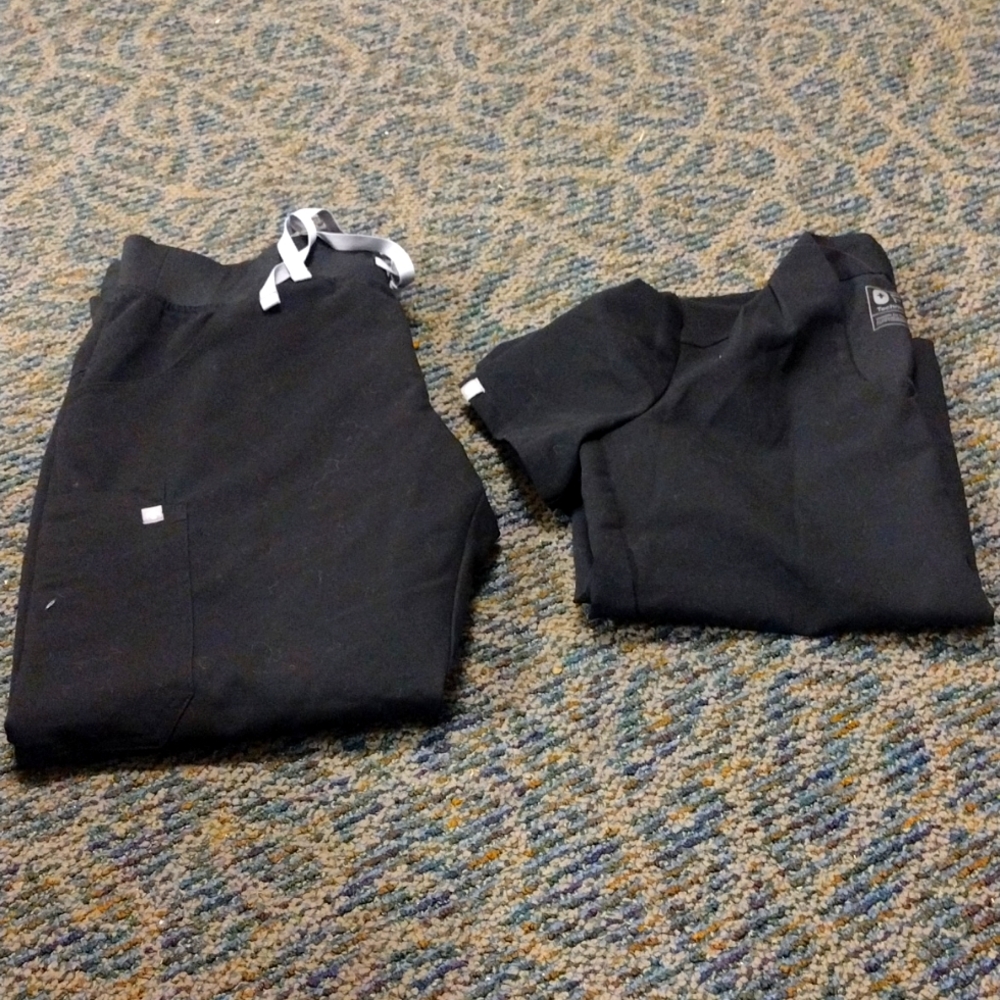 Figs scrub set. Black.